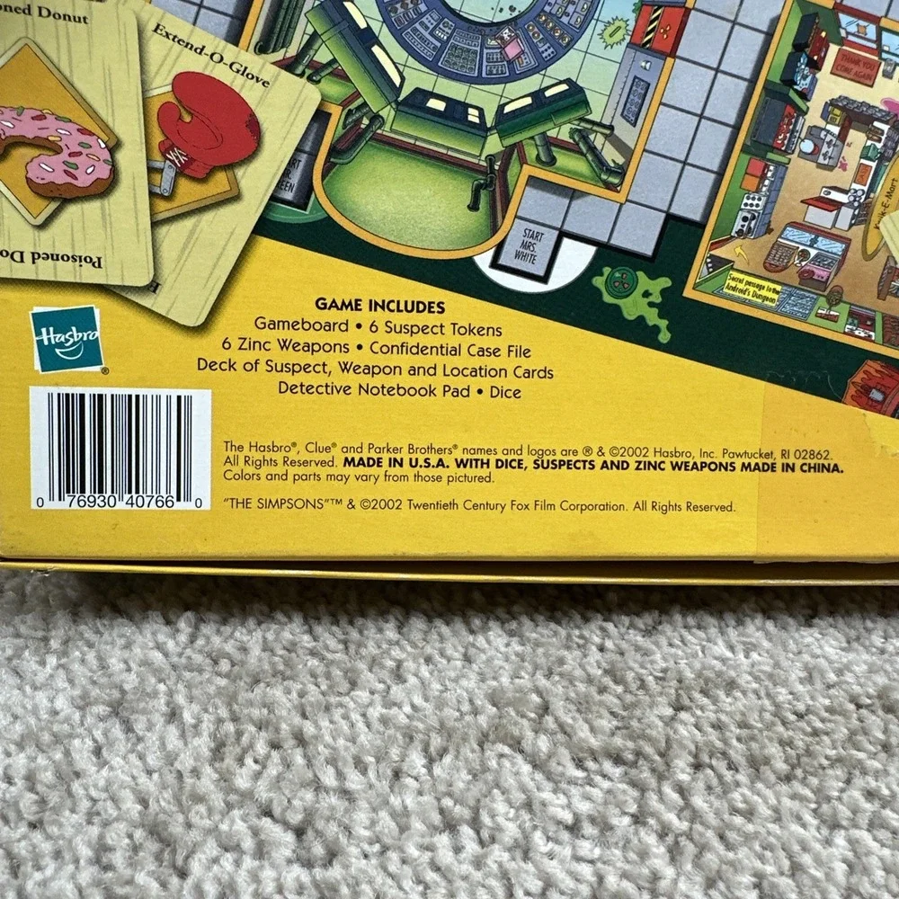 The Simpsons CLUE Parker Brothers Classic Detective Board Game 2002